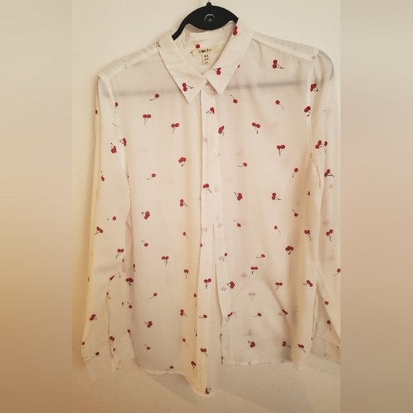 Cream "🍒" Blouse - Picture 1 of 4